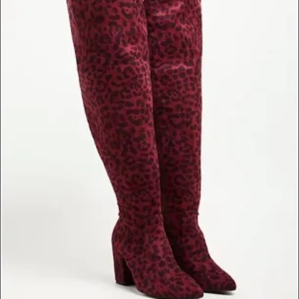 NWOT Burgundy Thigh High Boots Sz 7.5